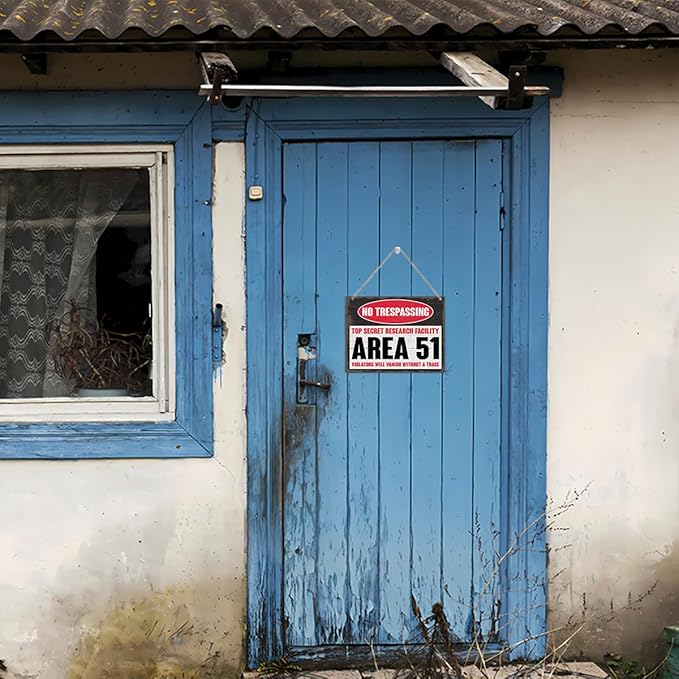 Wood Hanging Decor Sign, No Trespassing Top Secret Research Facility Area 51 Violators Will Vanish Without A Trace, Outdoor Warning Sign, Decorative Signs, Farmhouse Home Wall Deocr, Door Decor