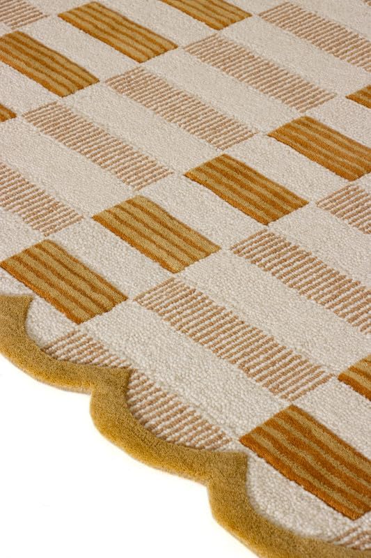 Hand-Tufted Wool Area Rug with Scalloped Edges, Neutral Beige Plaid Pattern, Cozy Soft Accent Rug for Living Room, Bedroom, and Nursery, Handmade Decorative Carpet, 8x10 Ft